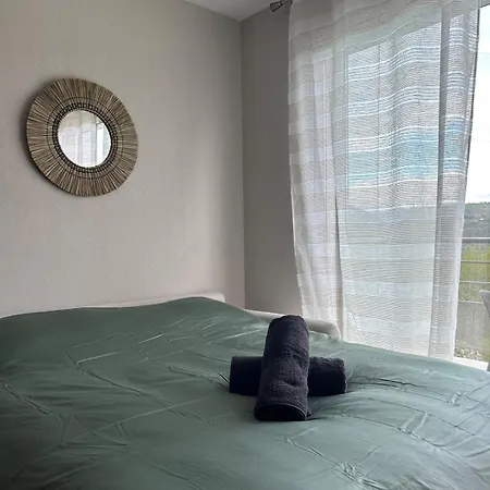 L'aphyllante T2 דירה Trébas