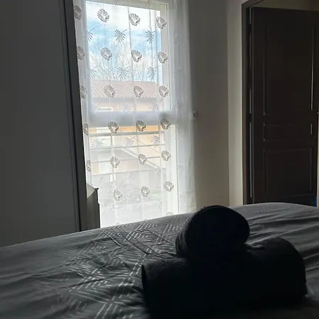 L'aphyllante T2 דירה Trébas